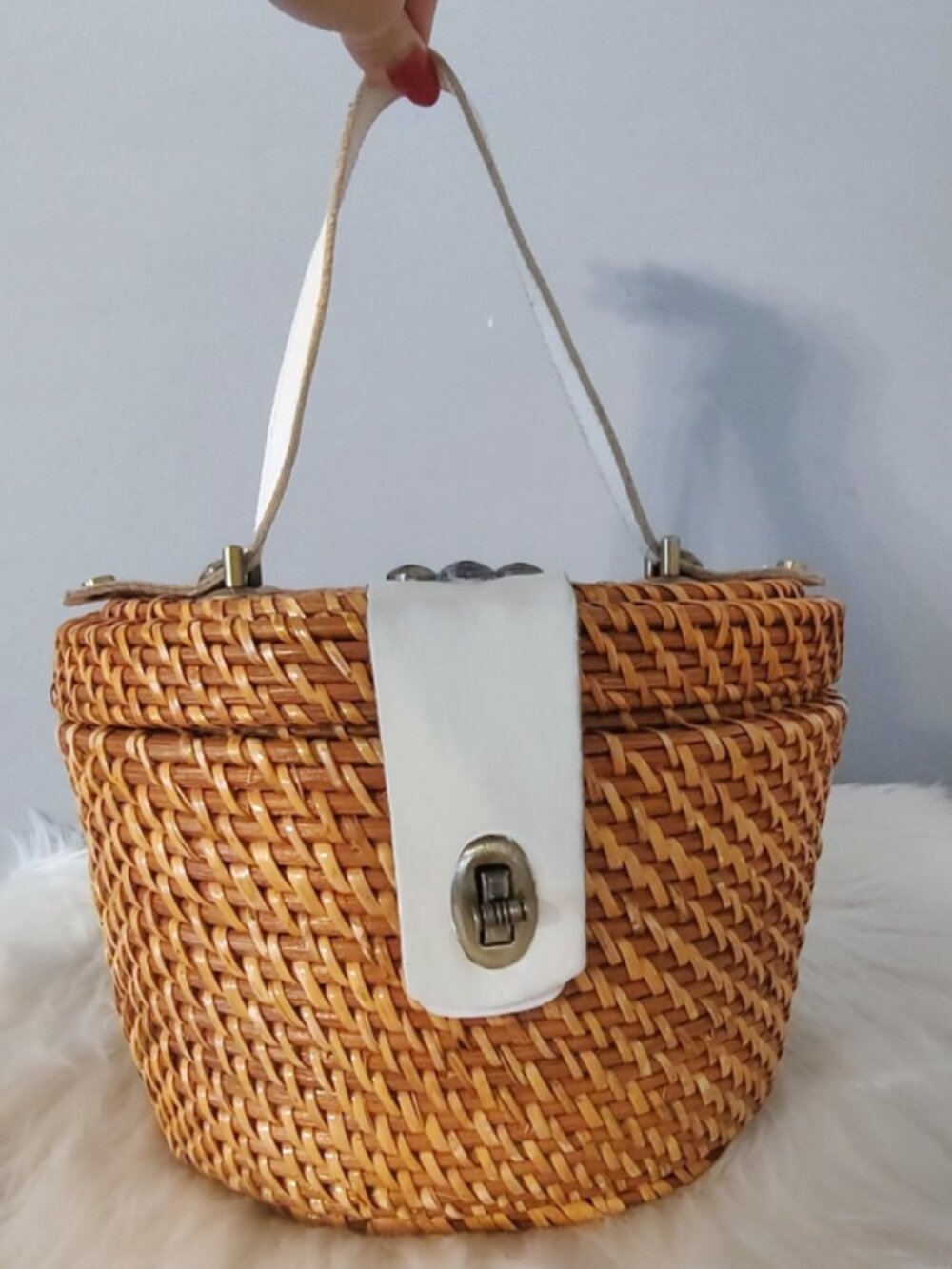 Patricia Nash Caselle rattan wicker basket bag turn lock EUC